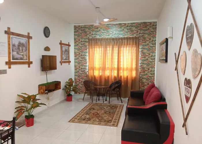 Homestay Camelia Kuala Terengganu - Rafflesia House